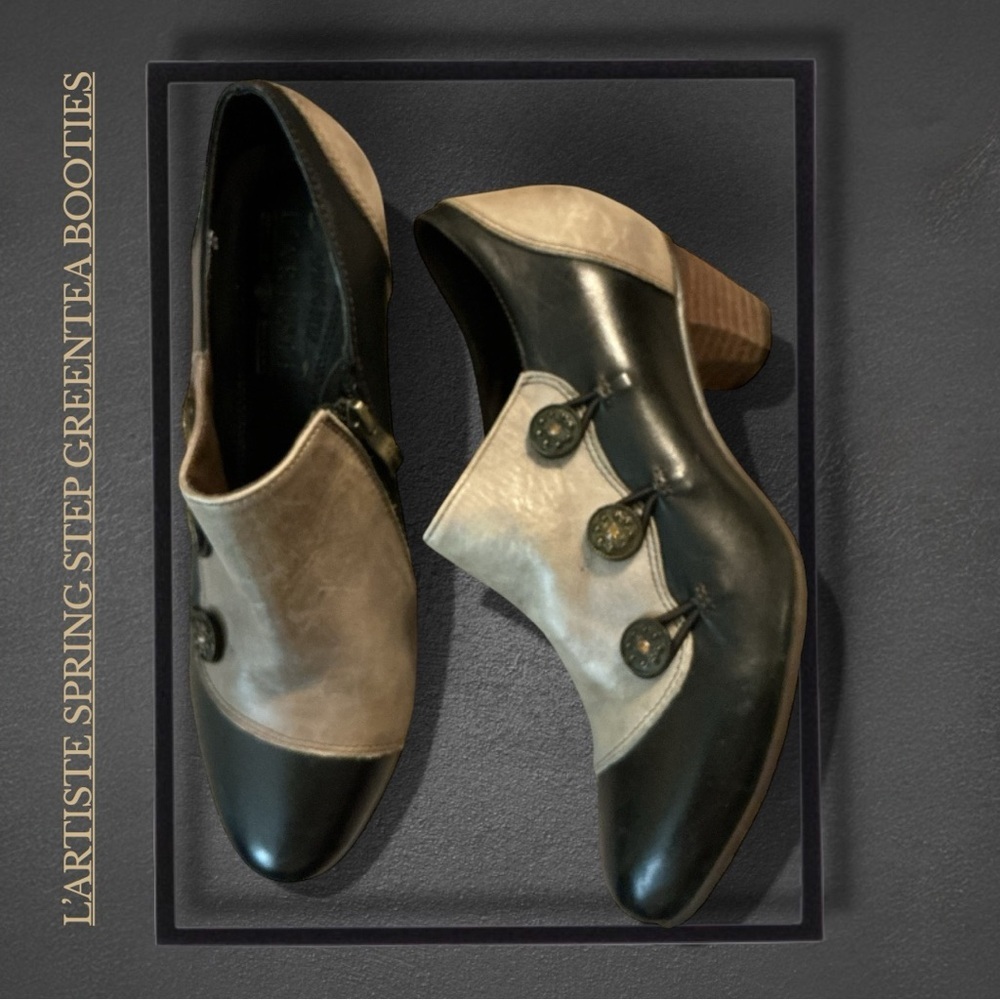 🌺L’ARTISTE SPRING STEP GREENTEA LEATHER BOOTIES-BLACK/TAUPE